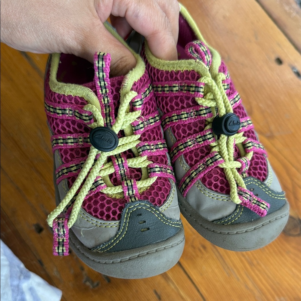 Clarks Kids' Girl Pink and Gray Sneakers Toddler Size 7.5 - Picture 10 of 10